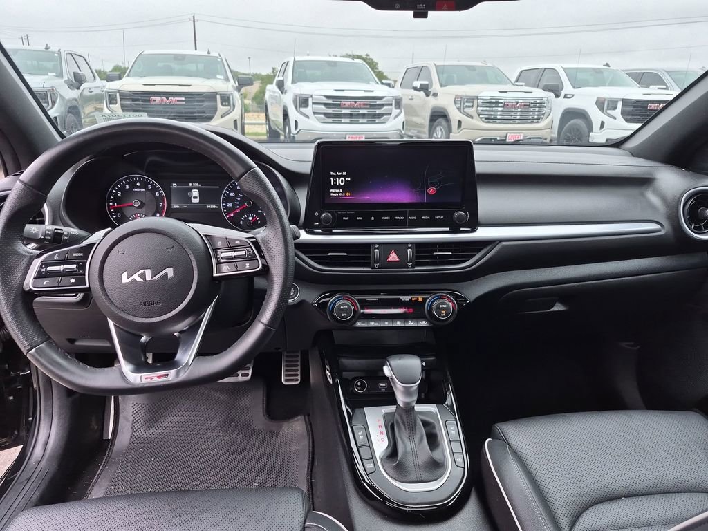 Used 2023 Kia Forte GT-Line w/ GT-Line Premium Package FWD image 29