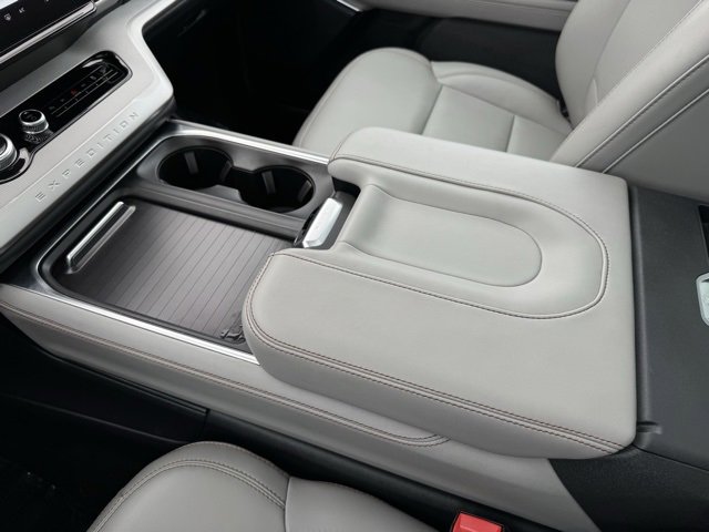 Certified 2025 Ford Expedition Max Active image 25
