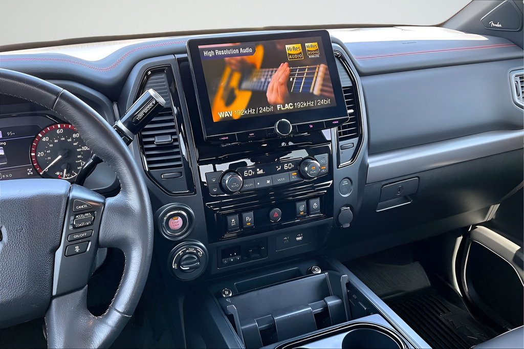 Used 2024 Nissan Titan PRO-4X w/ Pro-4x Convenience Package AWD/4WD image 9
