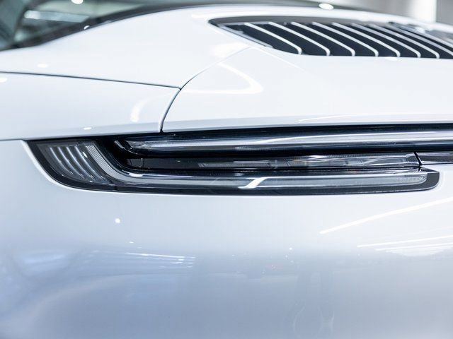 Certified 2024 Porsche 911 Targa 4 image 22