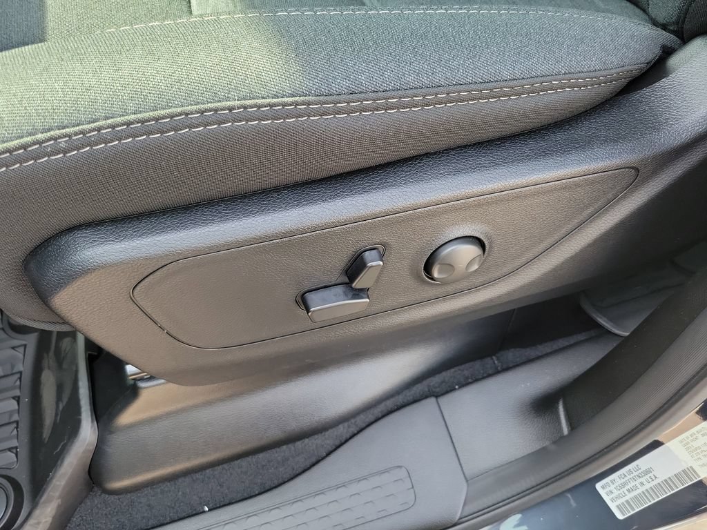 New 2026 RAM 1500 Big Horn AWD/4WD image 24