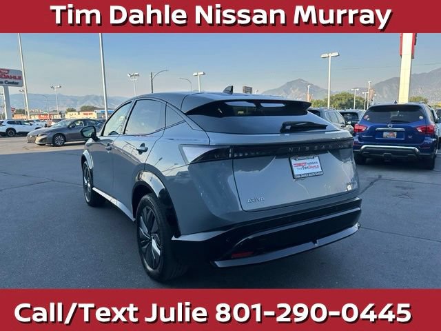 Used 2025 Nissan Ariya AWD image 9