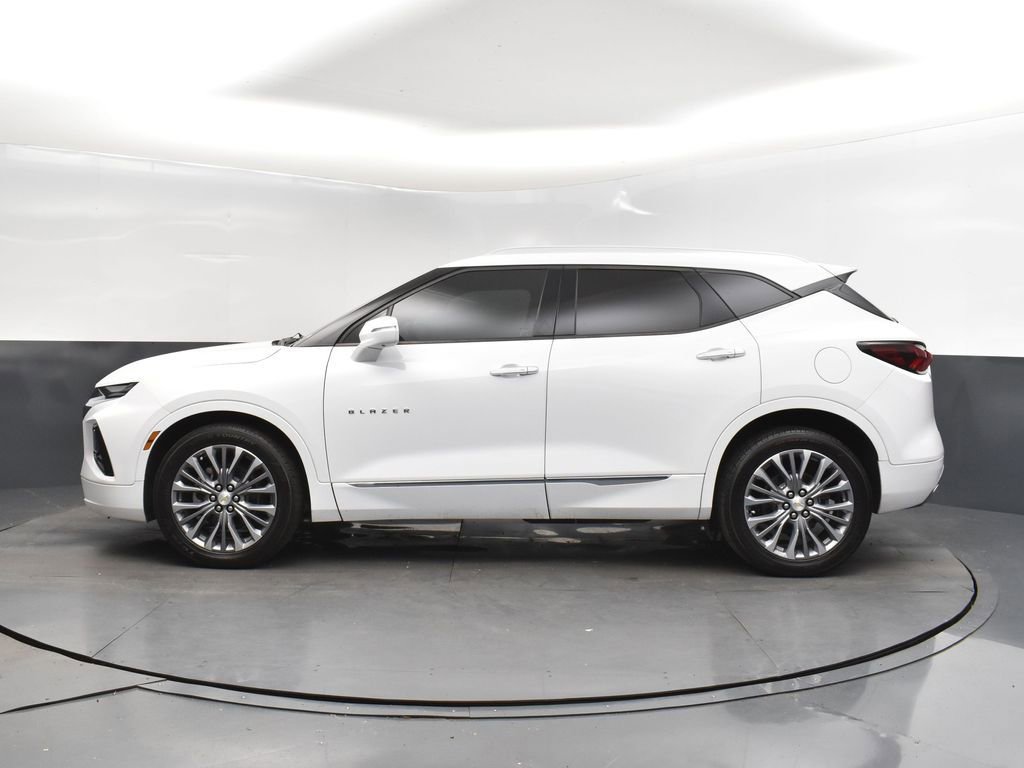 Used 2019 Chevrolet Blazer Premier w/ Driver Confidence II Package image 4