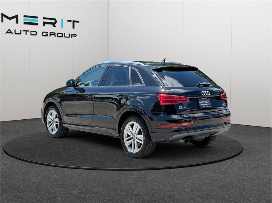 Used 2017 Audi Q3 2.0T Premium w/ Convenience Package AWD/4WD image 7