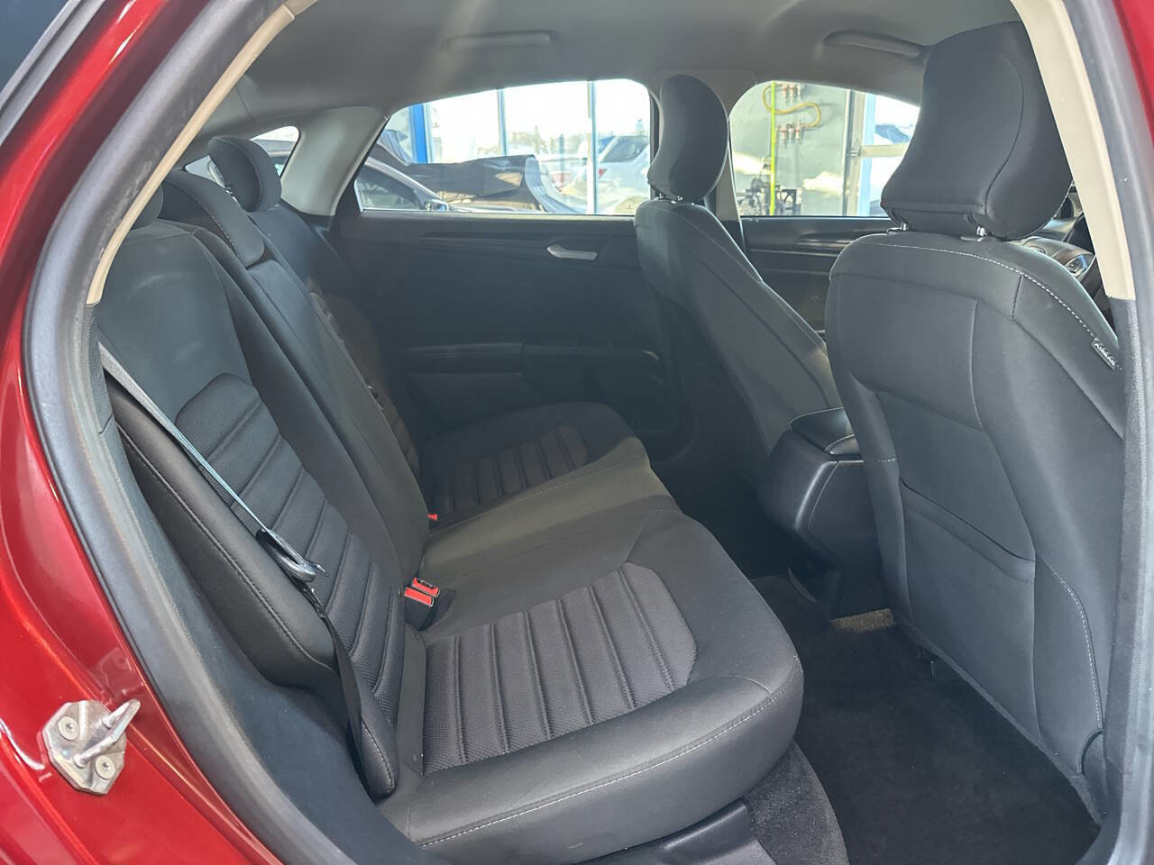 Used 2018 Ford Fusion S w/ Equipment Group 101A image 21