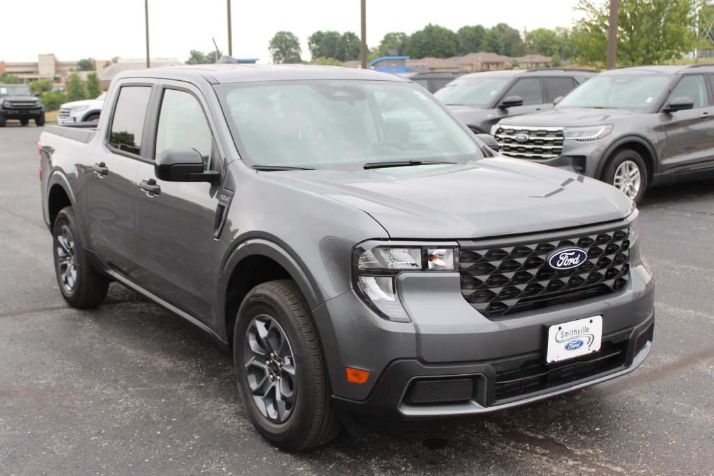 New 2026 Ford Maverick XLT w/ Equipment Group 301A AWD/4WD image 8