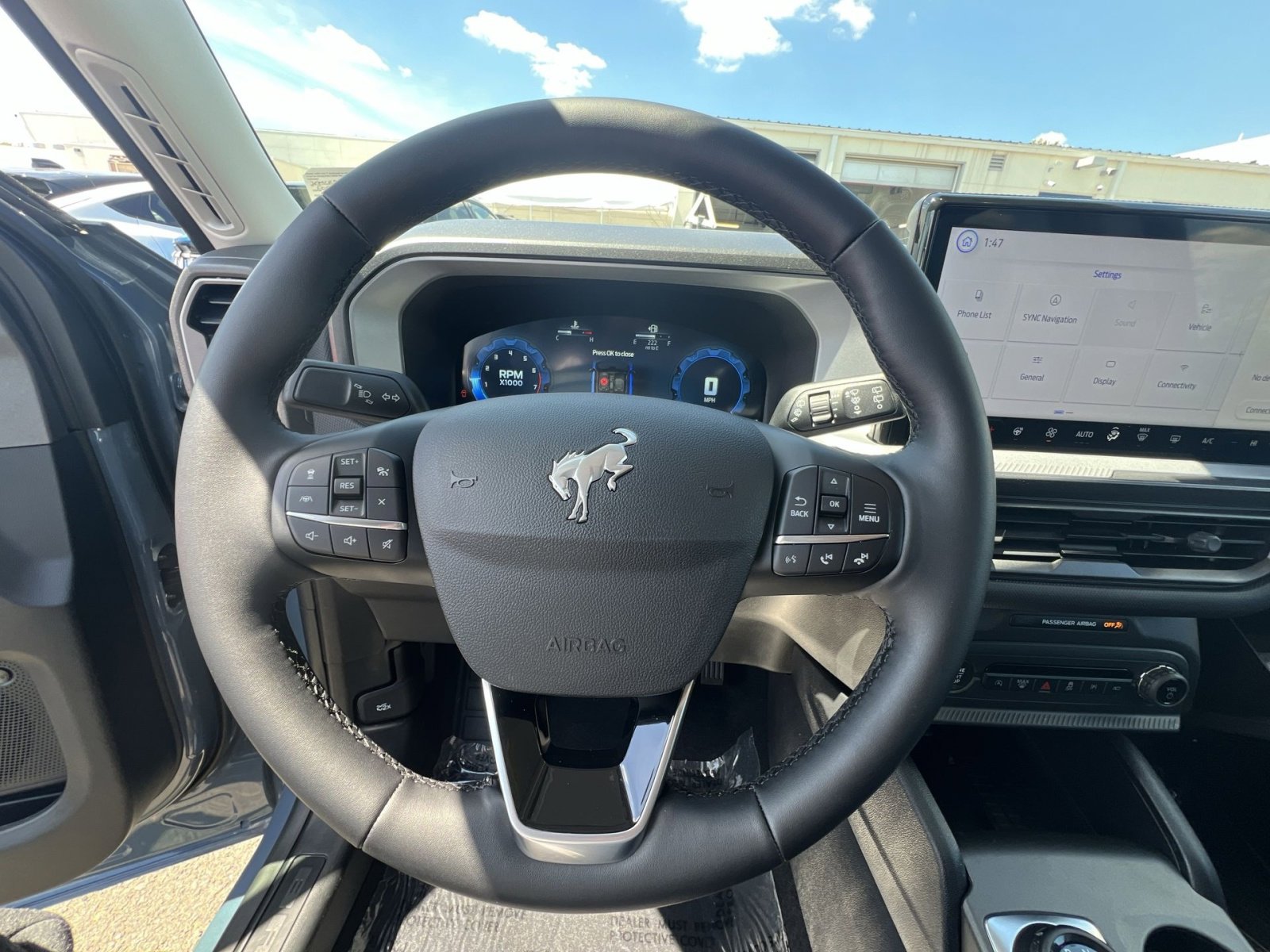 Used 2025 Ford Bronco Sport Outer Banks w/ Outer Banks Tech Package+ AWD/4WD image 24