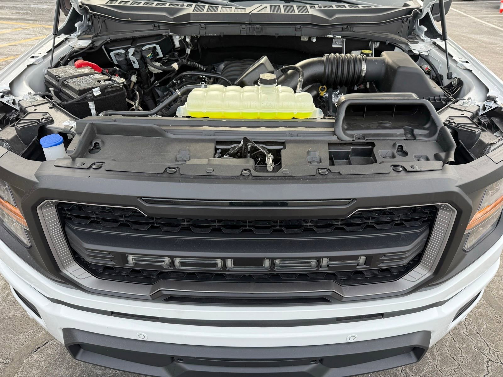 New 2025 Ford F150 XLT w/ Equipment Group 303A High image 43