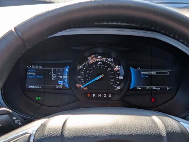 Used 2022 Ford Edge Titanium AWD/4WD image 23