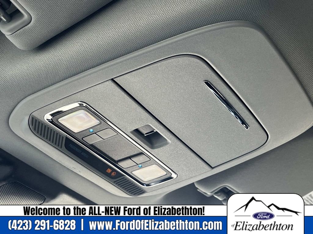 New 2025 Ford F350 Lariat w/ Lariat Ultimate Package image 27