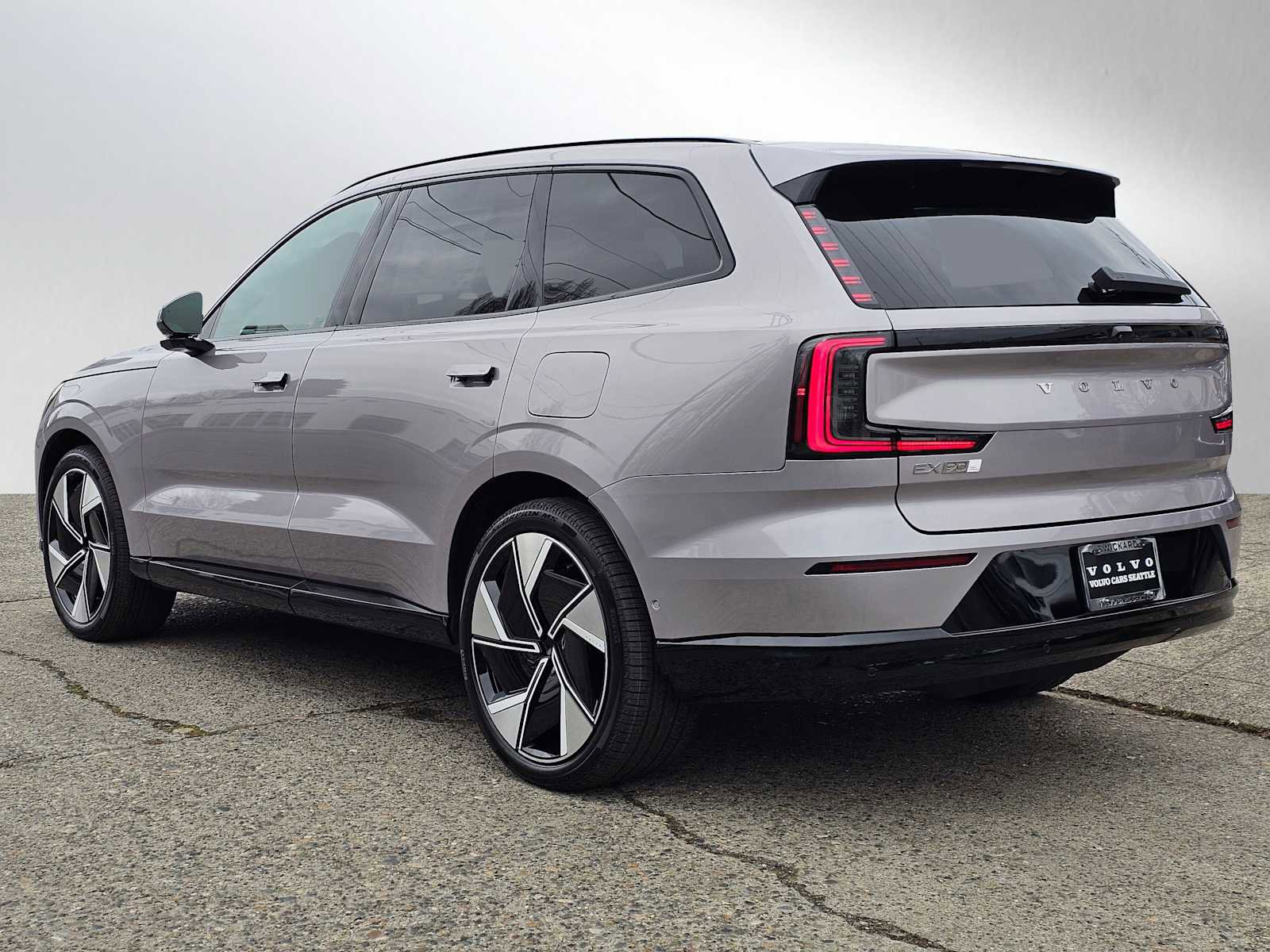 New 2026 Volvo EX90 Ultra AWD/4WD image 5