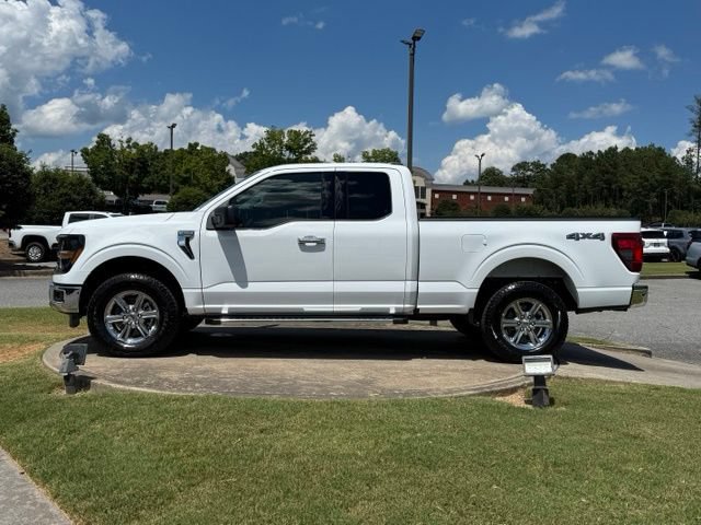 Used 2025 Ford F150 XLT w/ Equipment Group 301A Standard AWD/4WD image 4