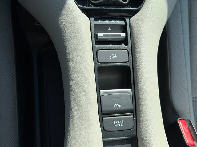 Certified 2024 Honda HR-V LX image 24