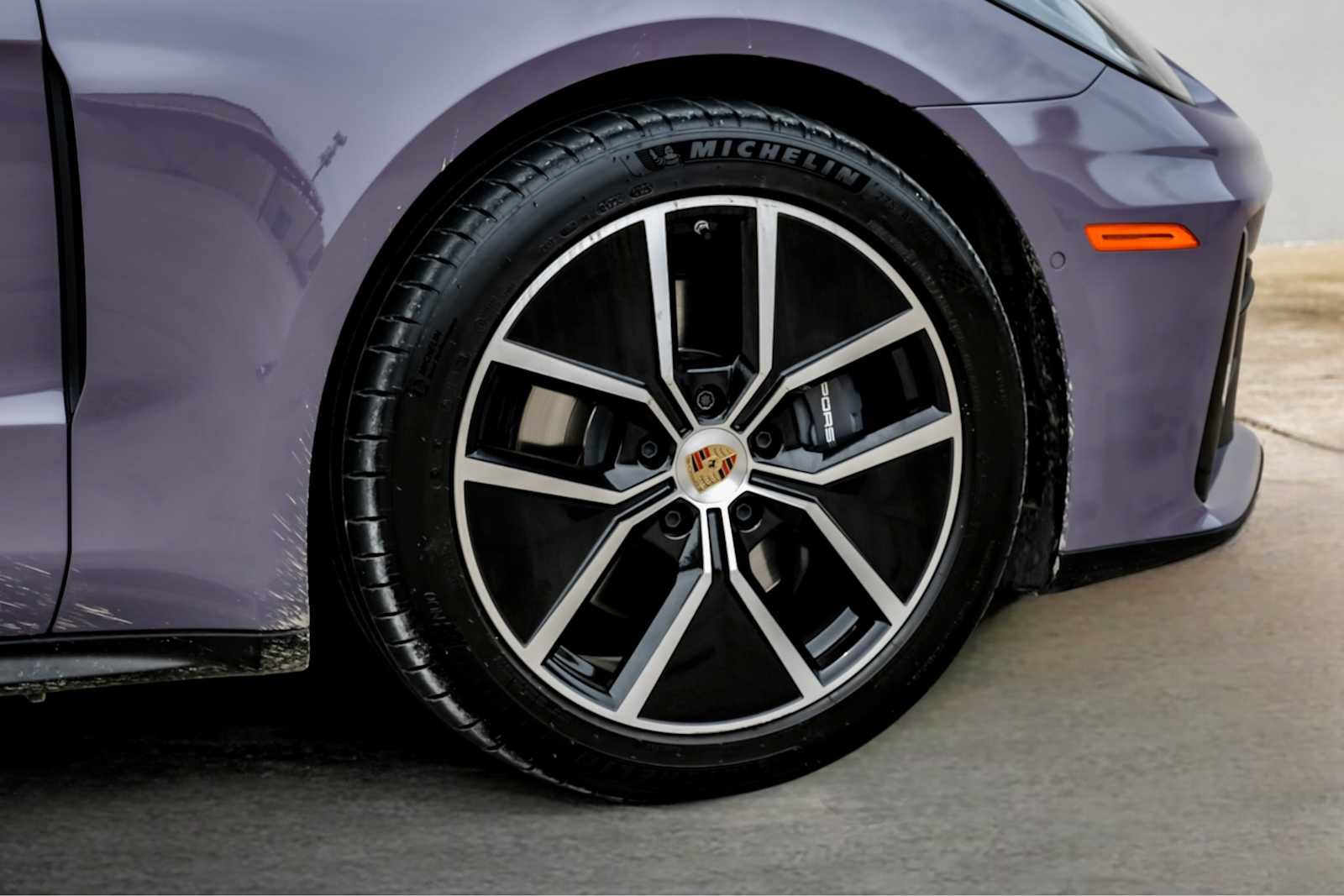 Used 2024 Porsche Panamera RWD image 54