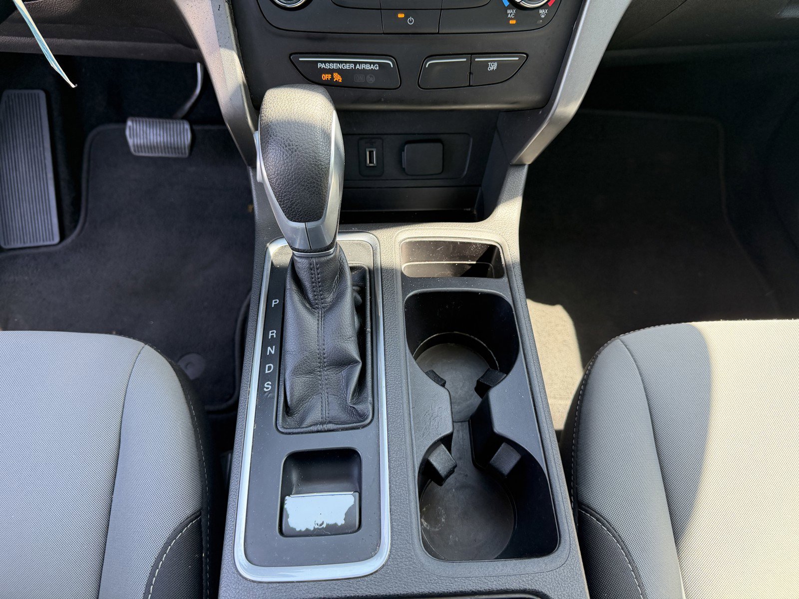 Used 2017 Ford Escape S FWD image 31