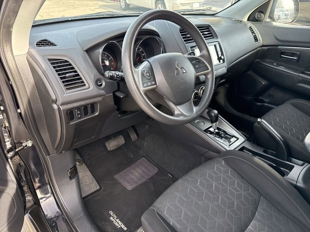 Used 2022 Mitsubishi Outlander Sport ES image 19