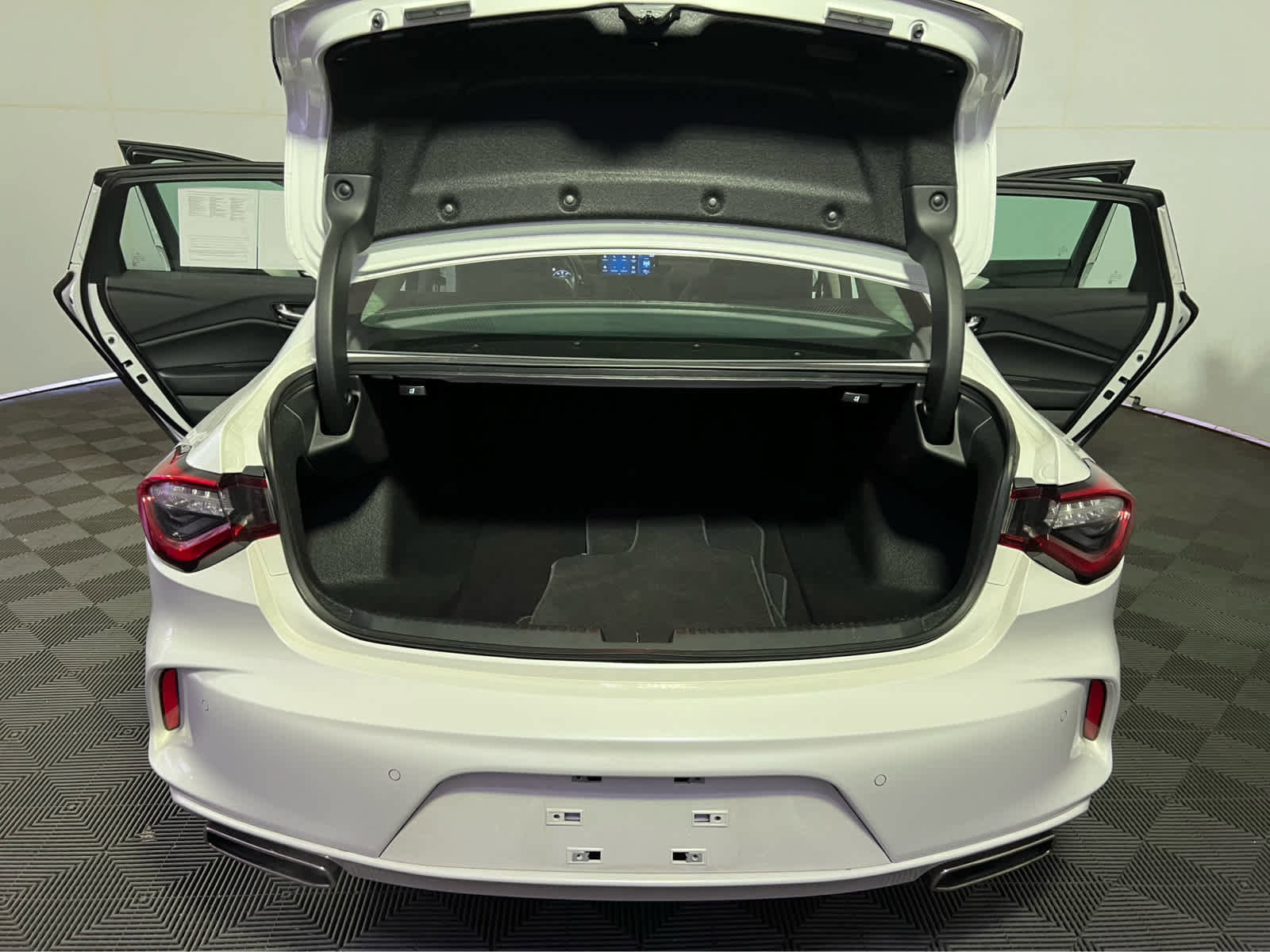 Certified 2023 Acura TLX w/ Technology Package image 25