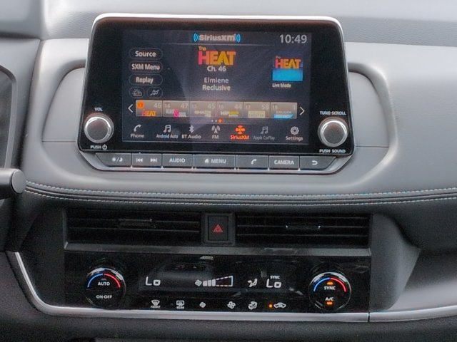 Certified 2026 Nissan Rogue SV FWD image 18