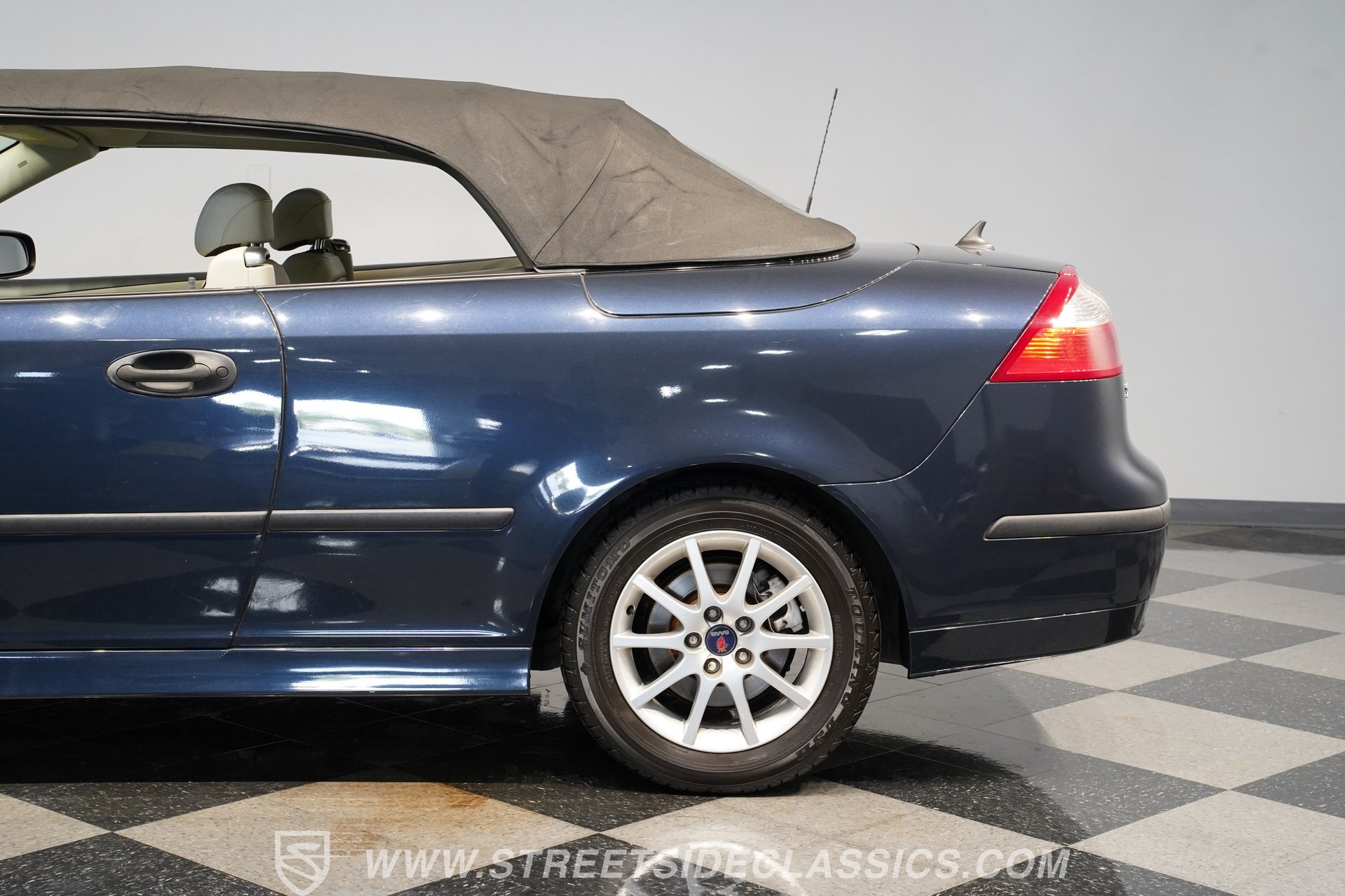 Used 2005 Saab 9-3 Arc FWD image 25