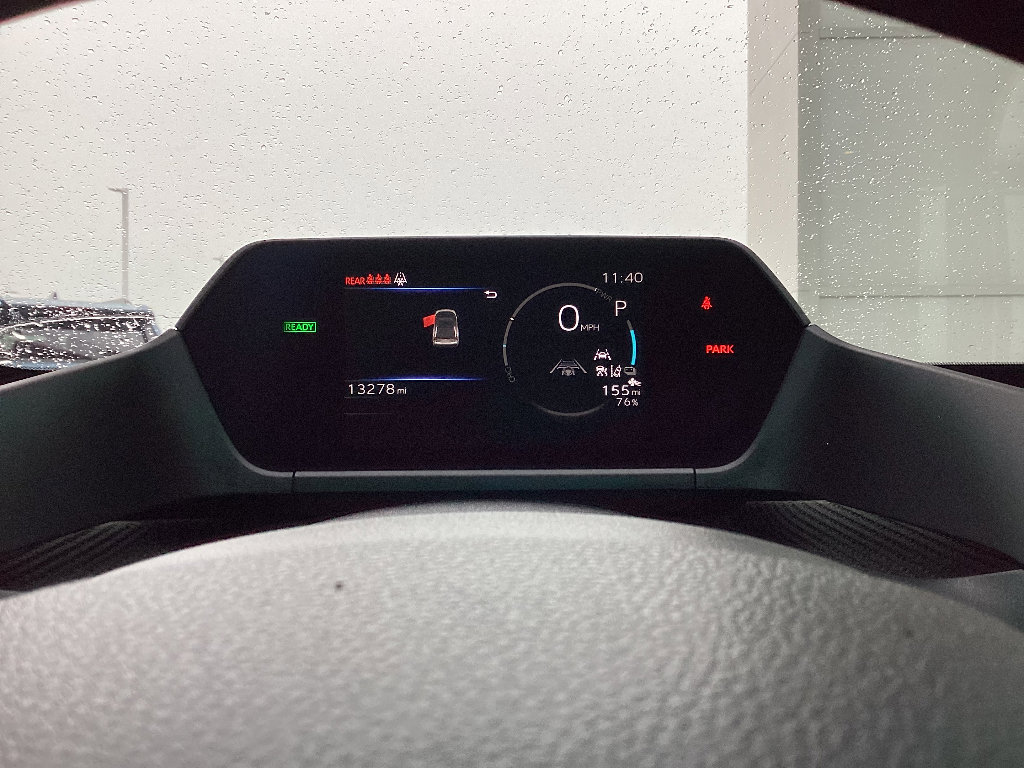 Used 2023 Toyota bZ4X Limited image 15