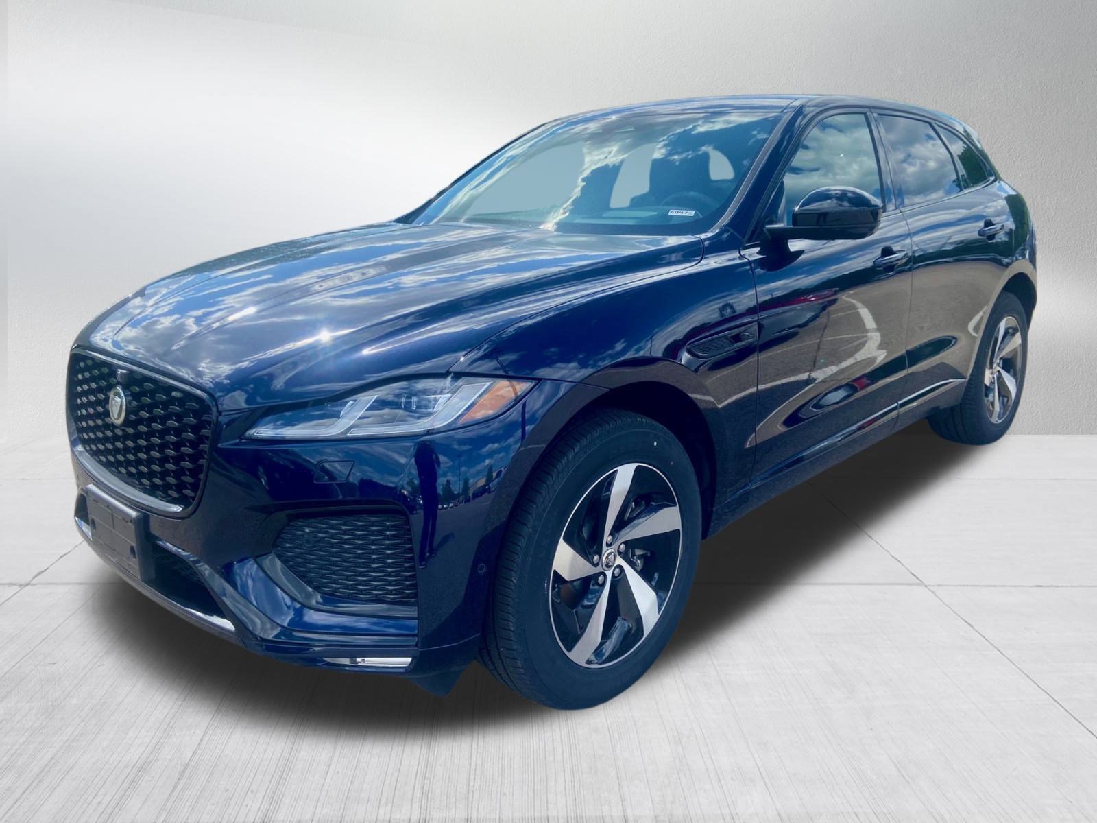 New 2026 Jaguar F-PACE R-Dynamic S image 1