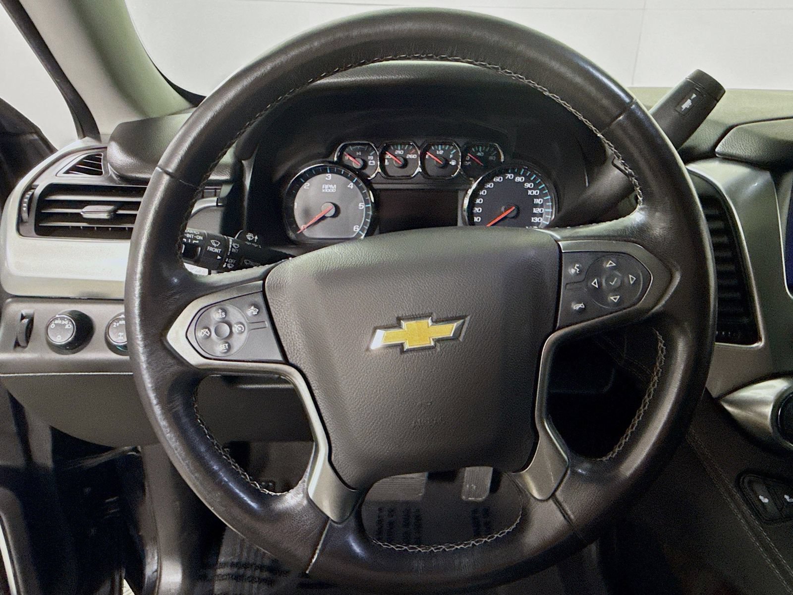 Used 2020 Chevrolet Tahoe LT w/ RST Edition AWD/4WD image 15