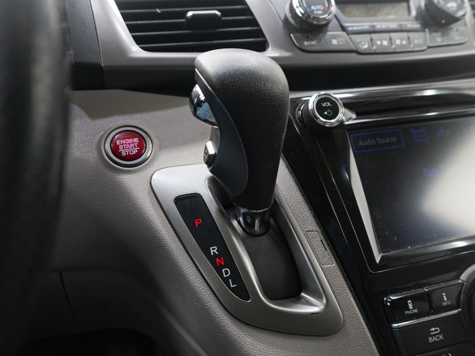 Used 2015 Honda Odyssey EX-L image 27