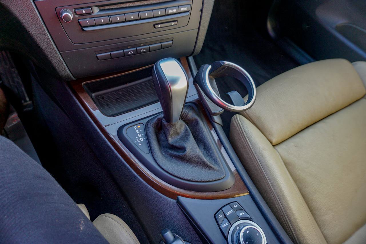 Used 2012 BMW 128i Convertible RWD image 18