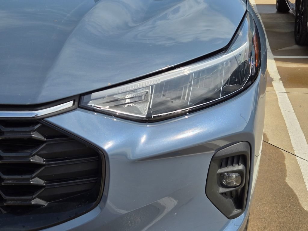 Used 2025 Ford Escape ST-Line Select AWD/4WD image 16