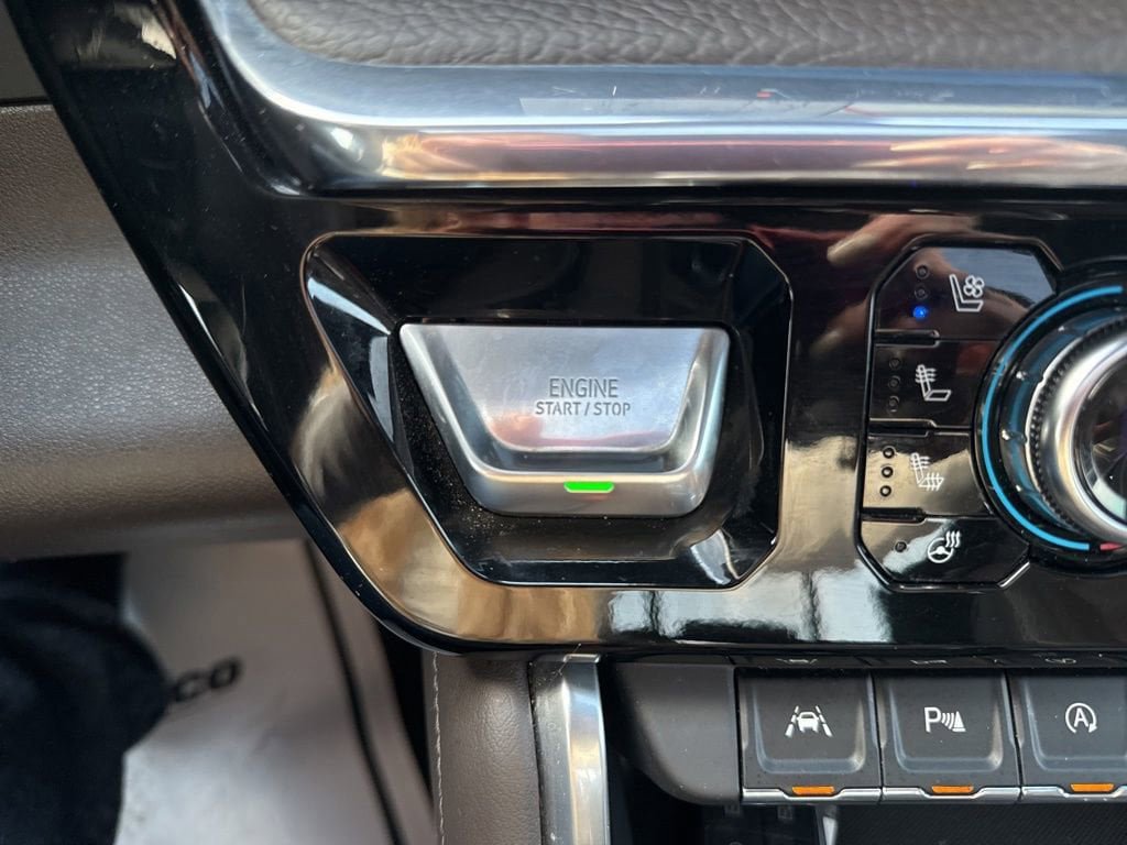 Used 2024 GMC Sierra 1500 Denali AWD/4WD image 32