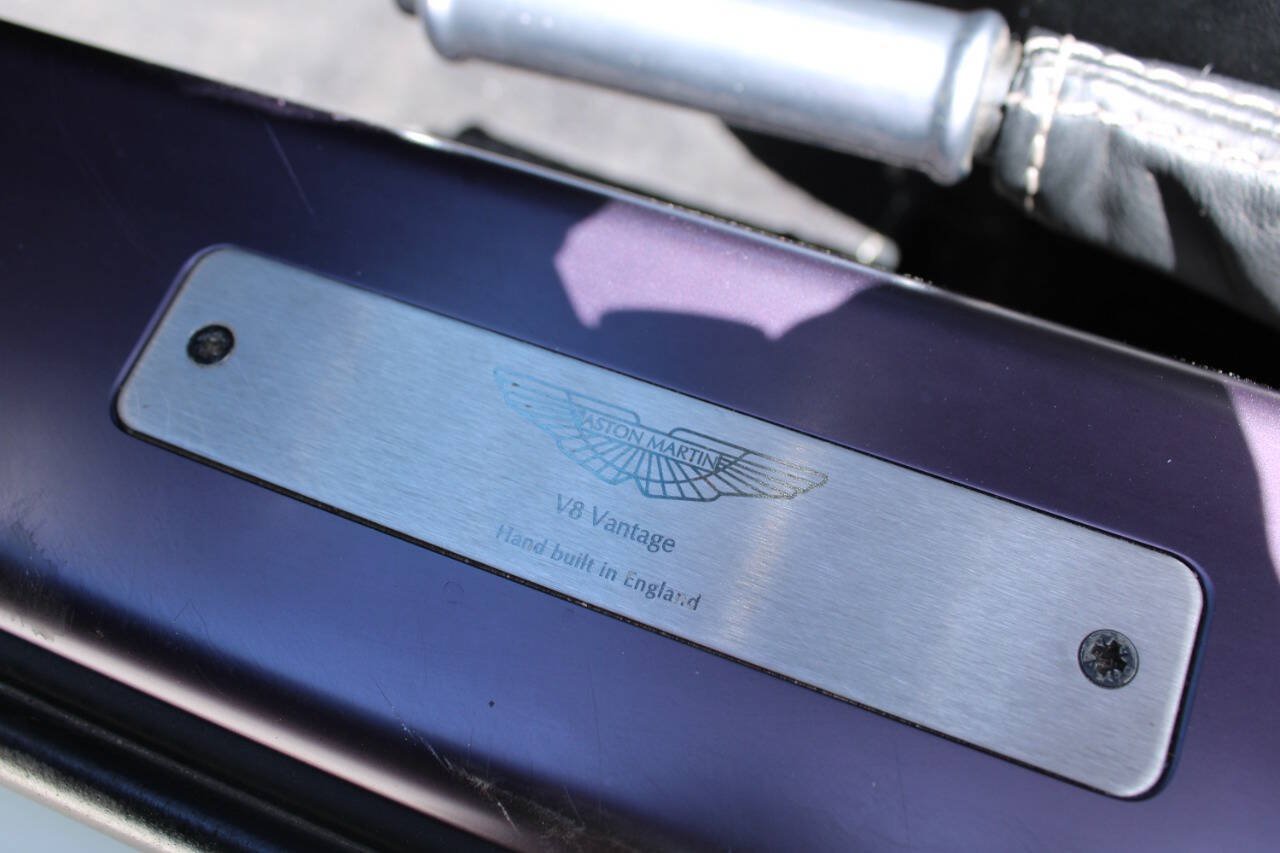 Used 2008 Aston Martin V8 Vantage Coupe RWD image 23