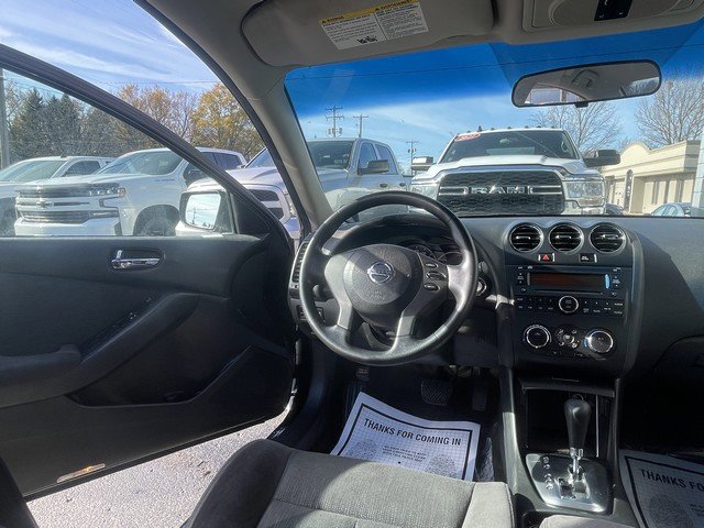Used 2011 Nissan Altima 2.5 S image 26