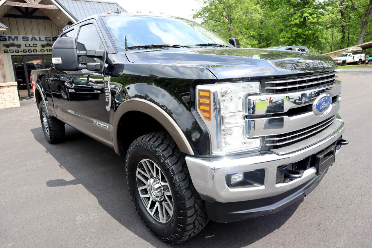 Used 2019 Ford F350 Lariat image 3
