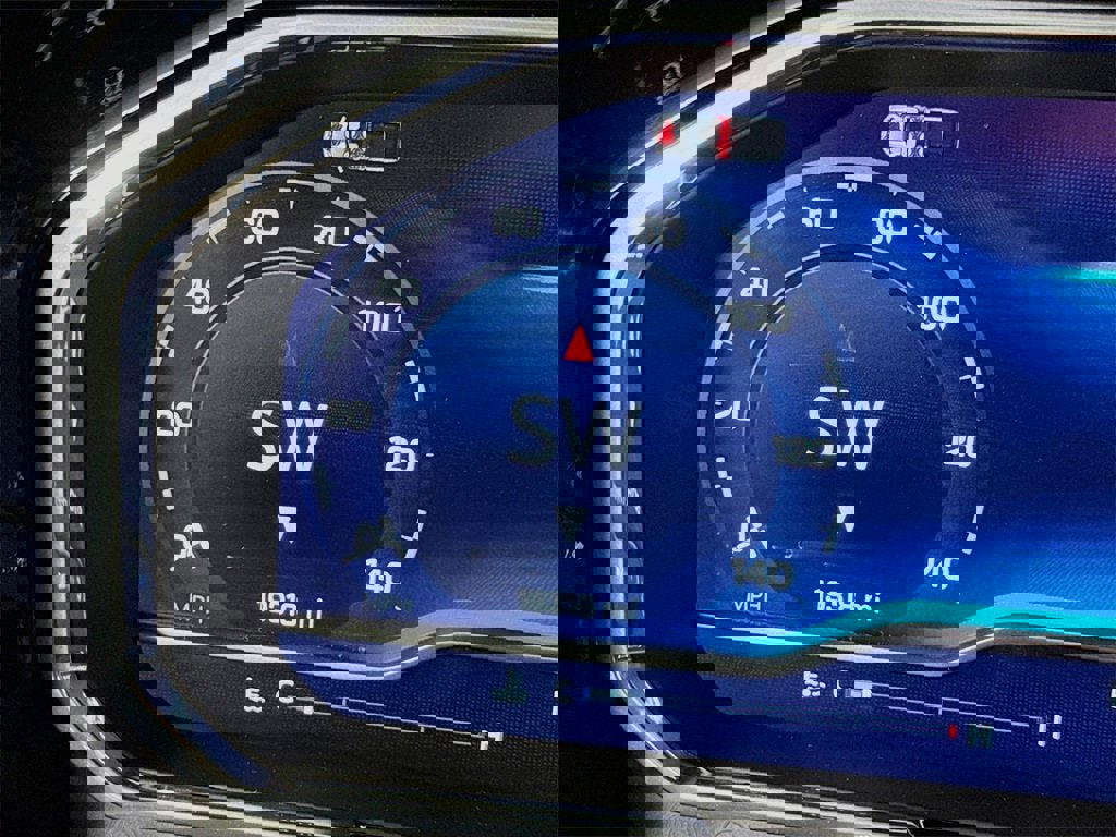 Used 2024 Chevrolet Silverado 1500 LT image 6