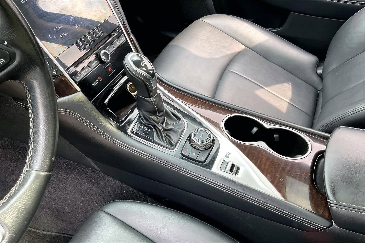 Used 2019 INFINITI Q50 Luxe RWD image 17