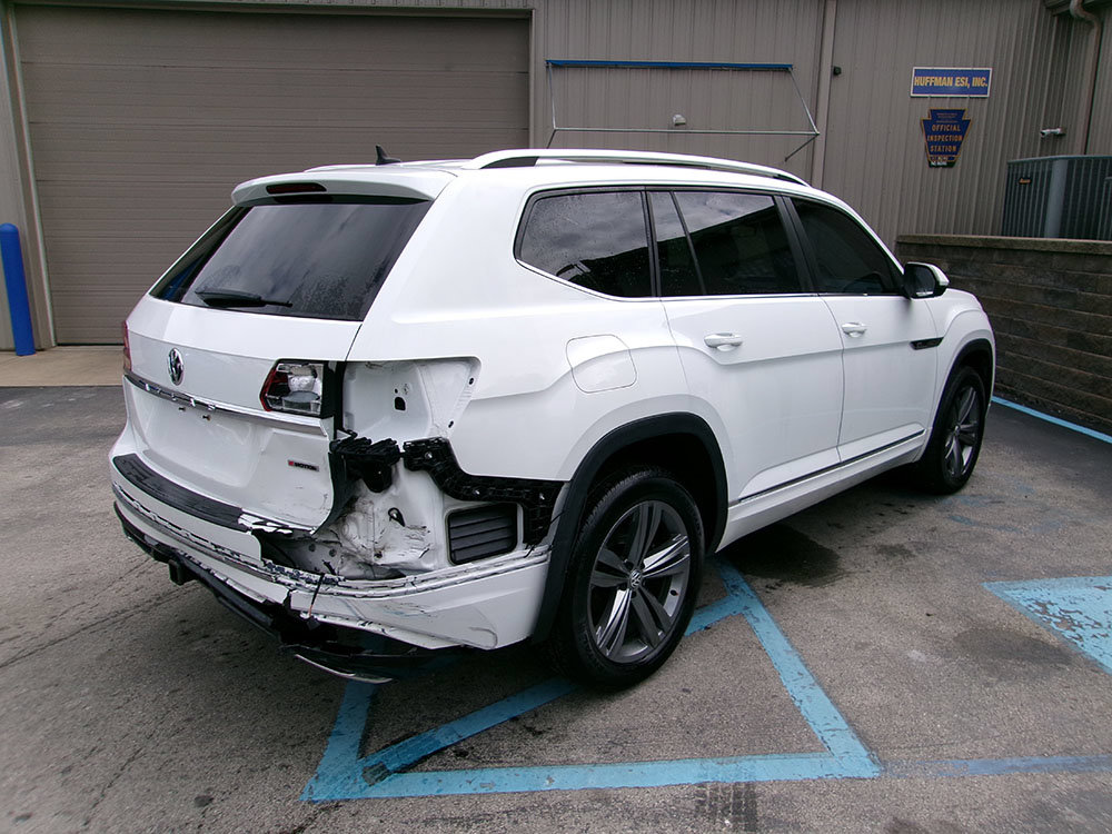 Used 2019 Volkswagen Atlas SE w/ Panoramic Sunroof Package