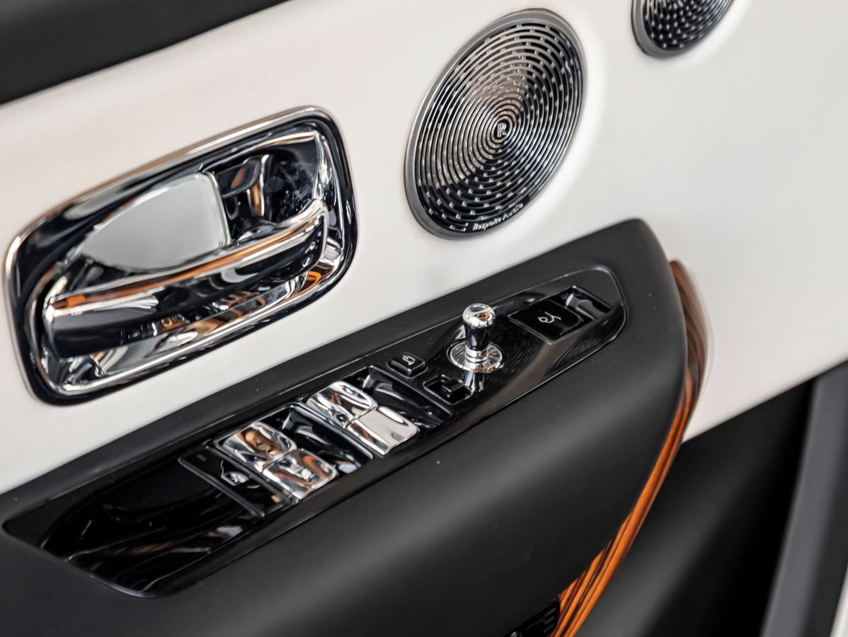 Certified 2019 Rolls-Royce Cullinan AWD/4WD image 24