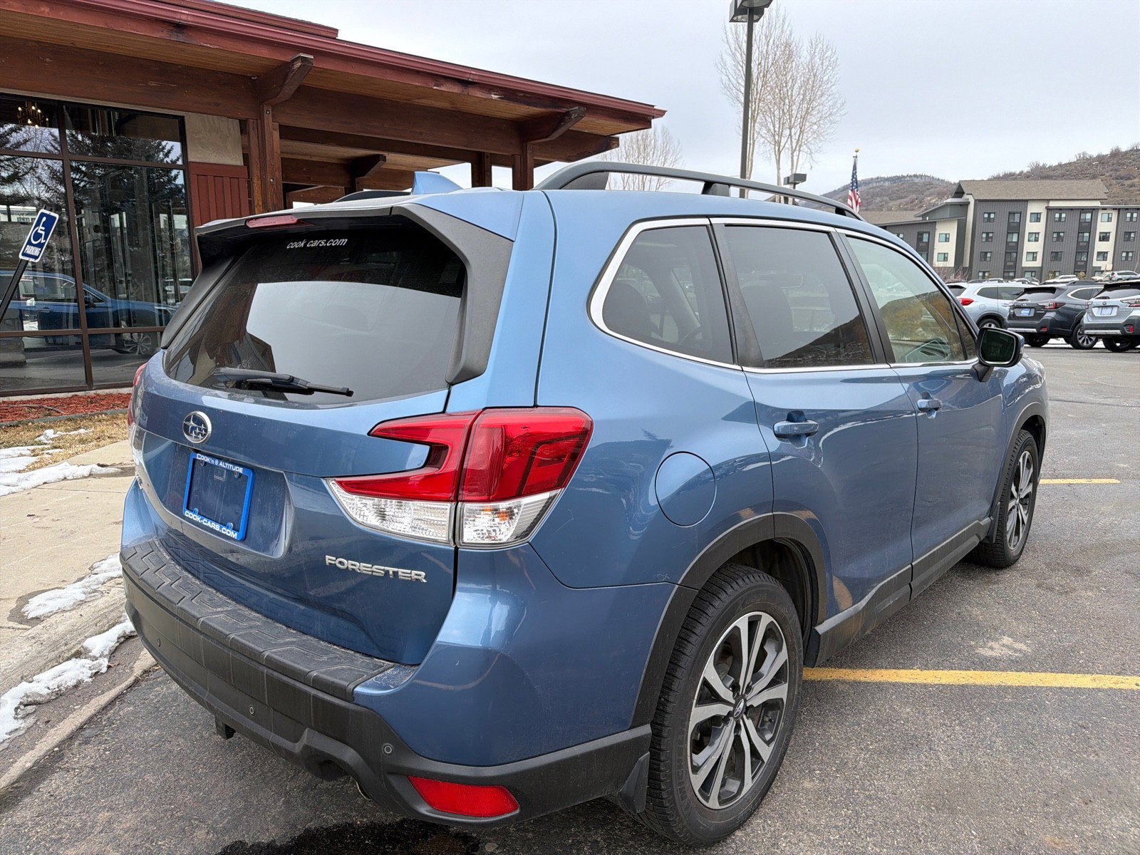 Used 2020 Subaru Forester Limited image 8