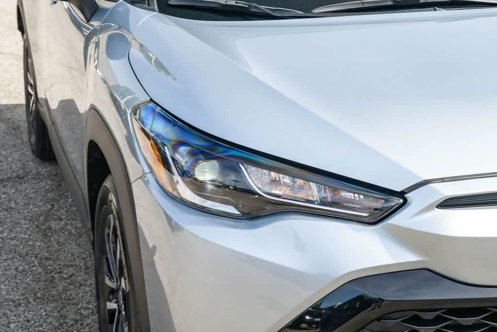 Used 2025 Toyota Corolla Cross AWD Hybrid image 4