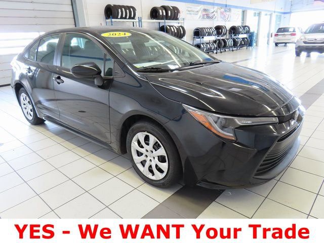 Used 2024 Toyota Corolla LE image 17