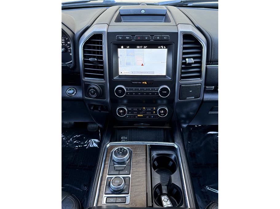 Used 2019 Ford Expedition Max Platinum AWD/4WD image 11