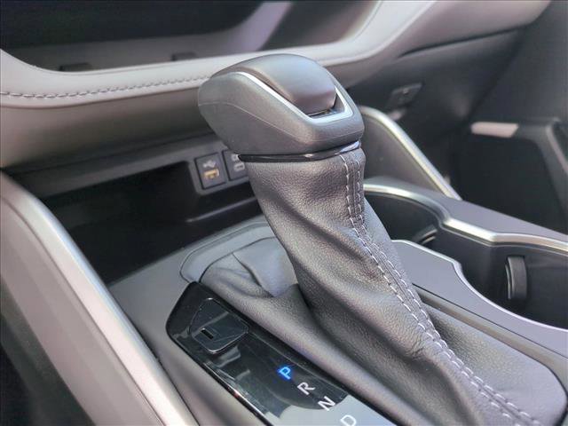 Used 2023 Toyota Highlander XLE FWD image 12