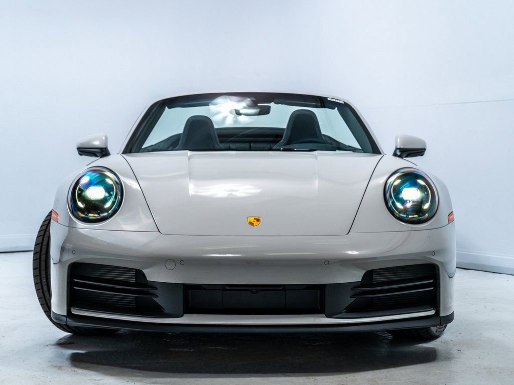 New 2026 Porsche 911 Carrera 4S image 10