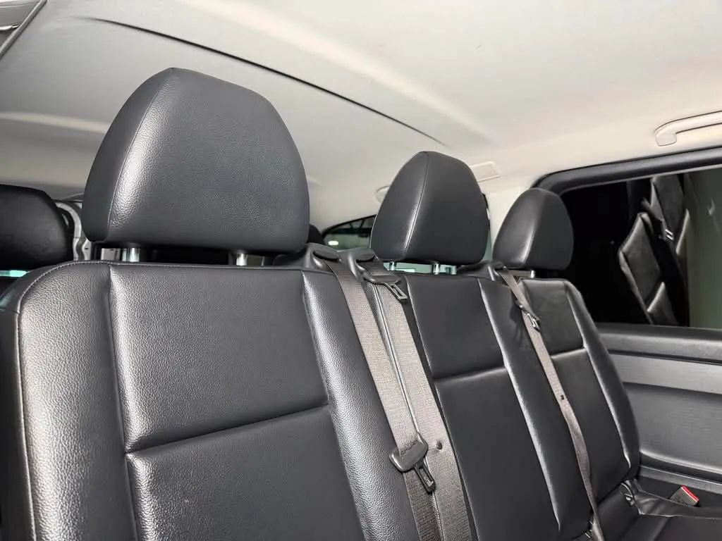Used 2017 Mercedes-Benz Metris Passenger w/ Driver Efficiency Package image 15