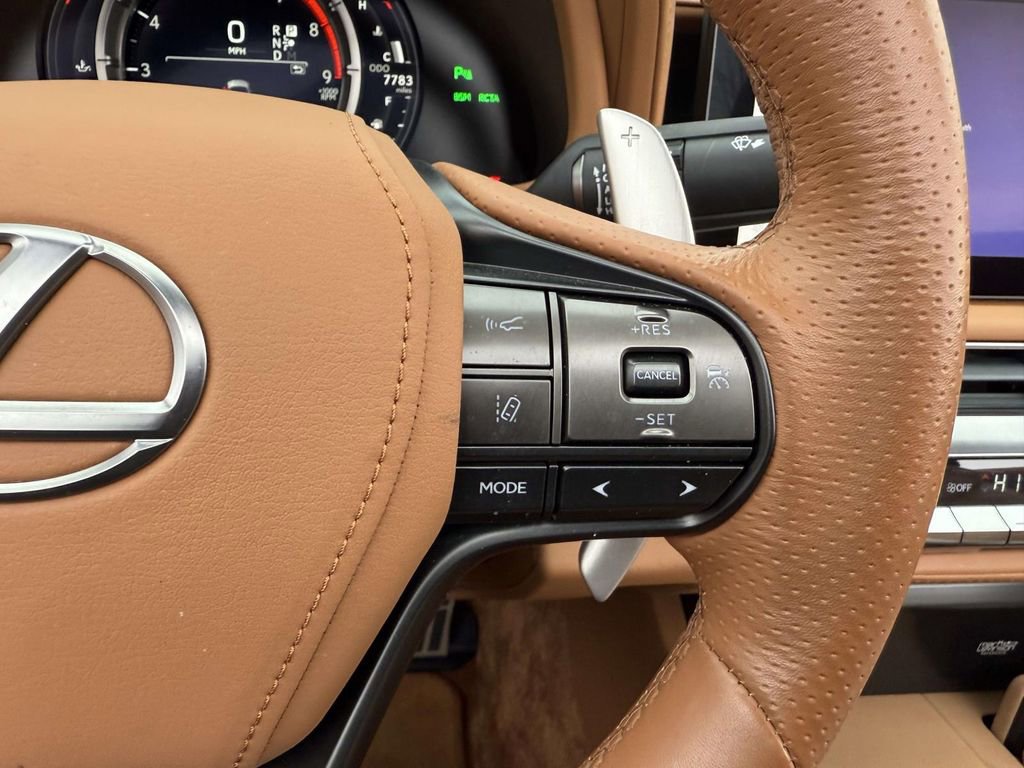 Used 2025 Lexus LC 500 Convertible image 22