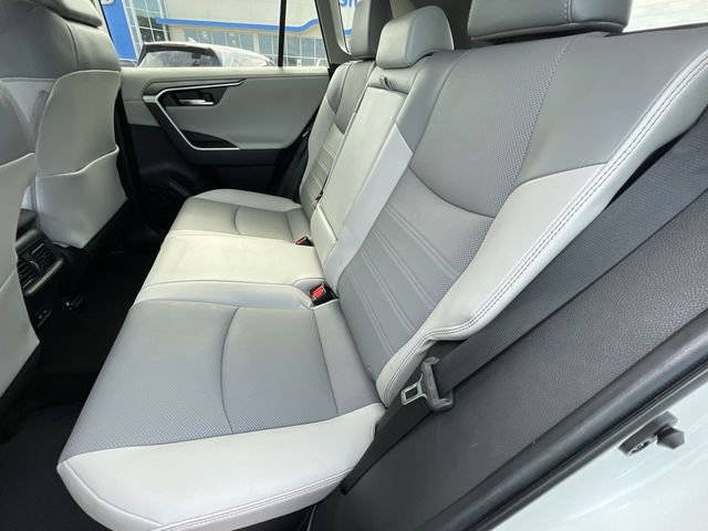 Used 2022 Toyota RAV4 Limited AWD/4WD image 18
