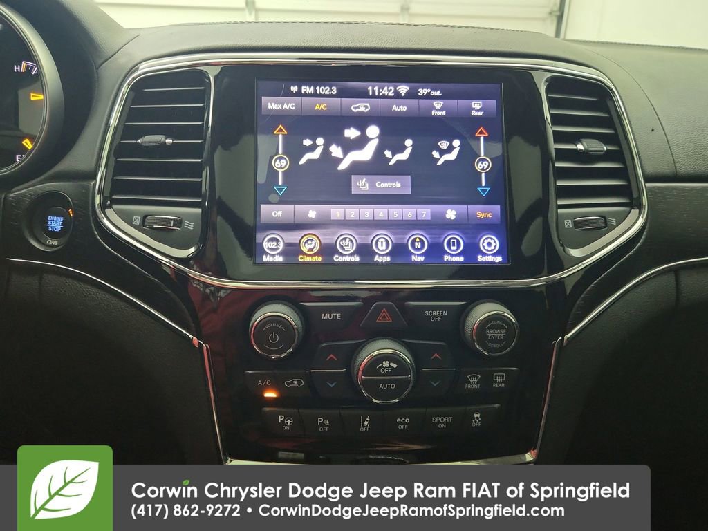 Used 2020 Jeep Grand Cherokee Summit w/ Platinum Series Group image 27