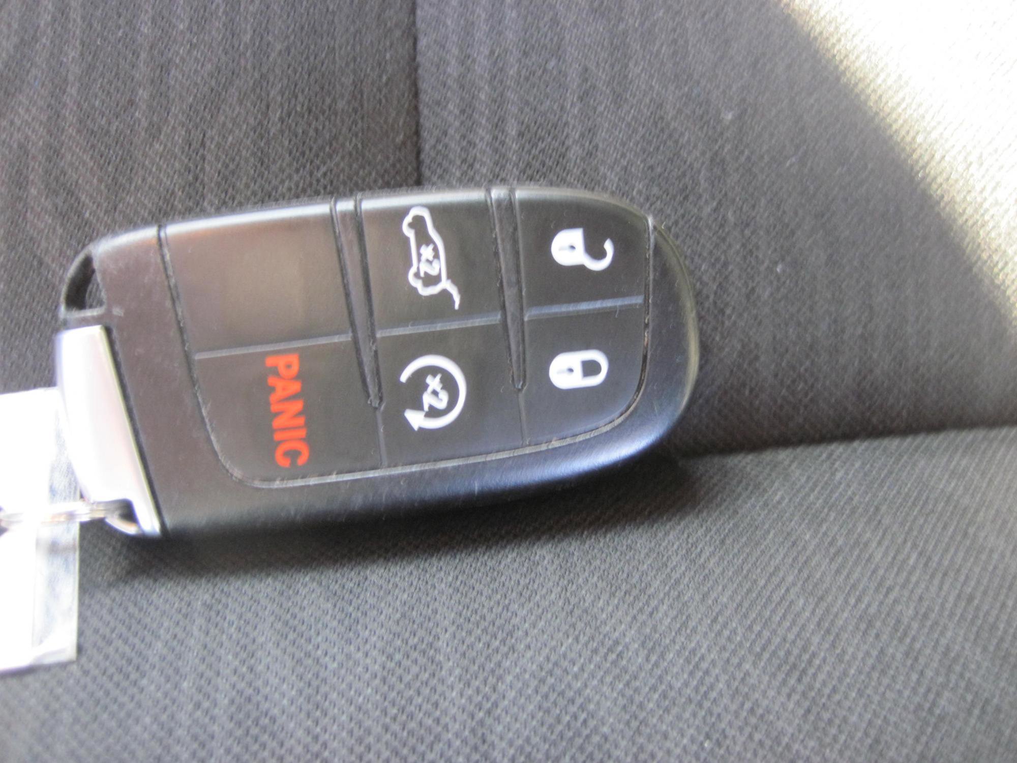 Used 2023 Dodge Durango R/T w/ Blacktop Package image 27