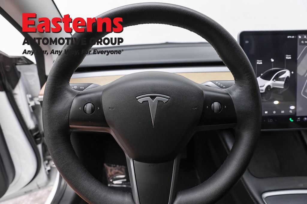 Used 2022 Tesla Model 3 Long Range AWD/4WD image 10