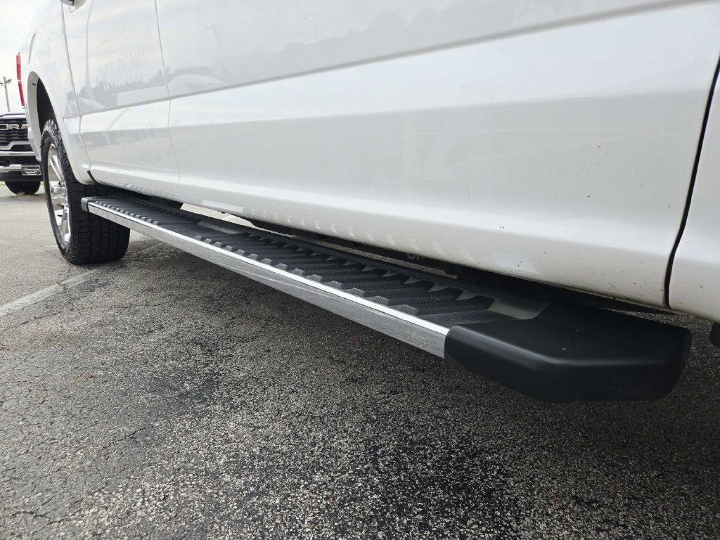 Used 2019 Ford F150 Lariat w/ Equipment Group 502A Luxury AWD/4WD image 18